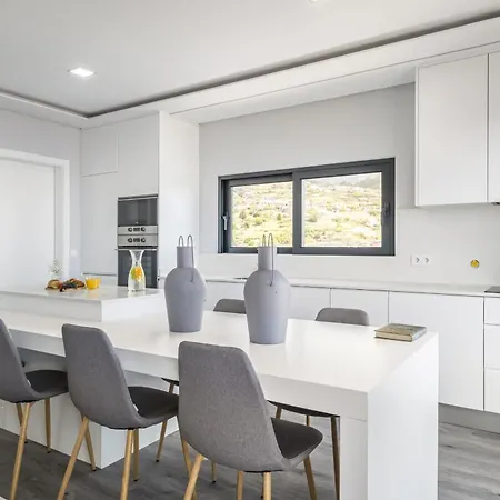 Apartamento Sunshine Deluxe D By Madeira Sun Travel